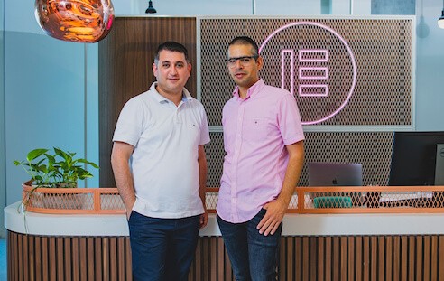 Компания Elementor приобрела хостинг статичных сайтов Strattic