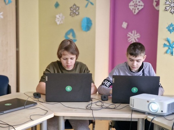 ТОП-20 причин освоить программирование на Python для начинающих и детей